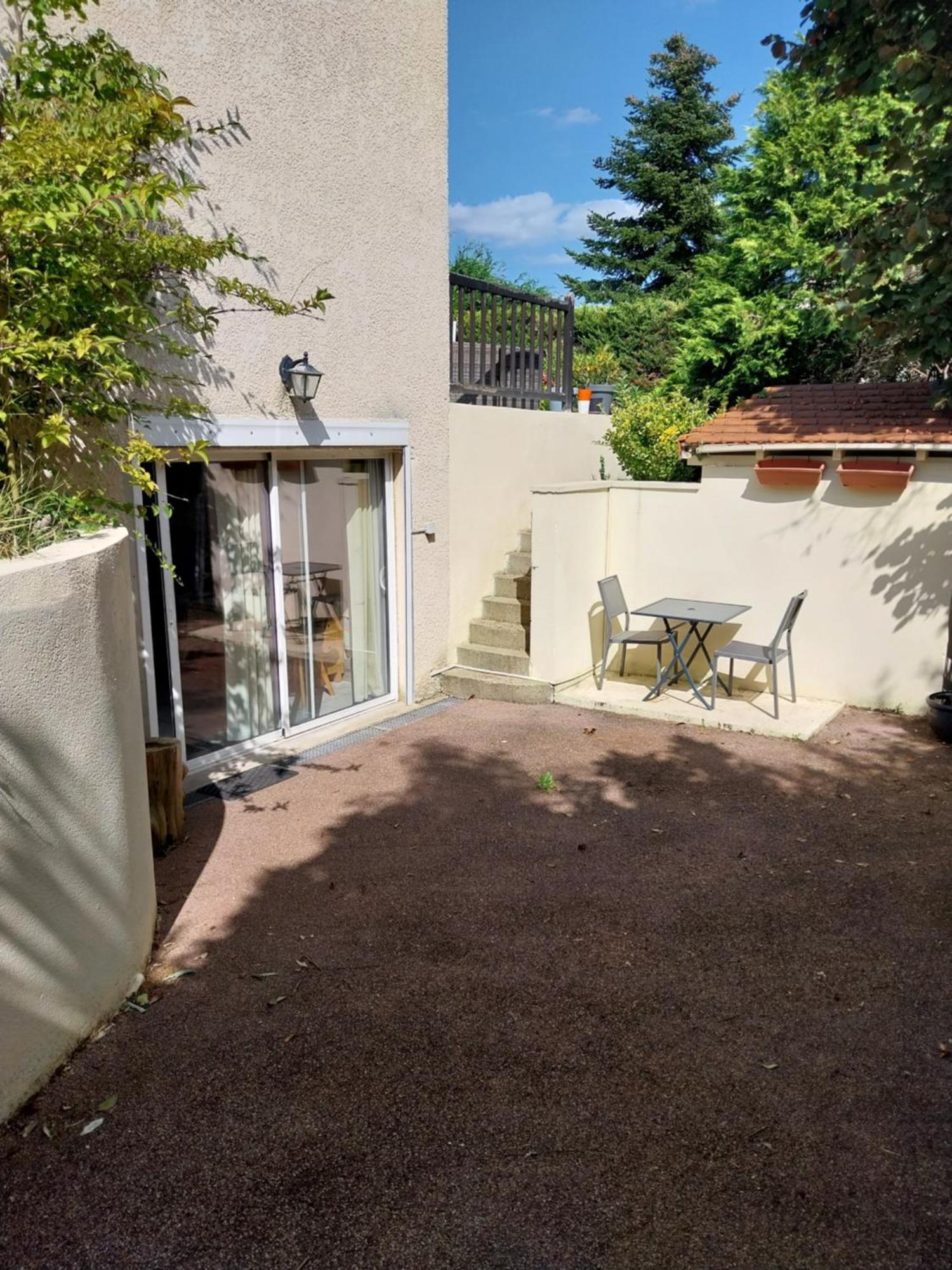 Beau Studio T1 A 30 Km De Paris Сен-Жермен-ле-Корбей Экстерьер фото